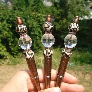 ✨Cute and Adorable Cheetah Beaded Pen